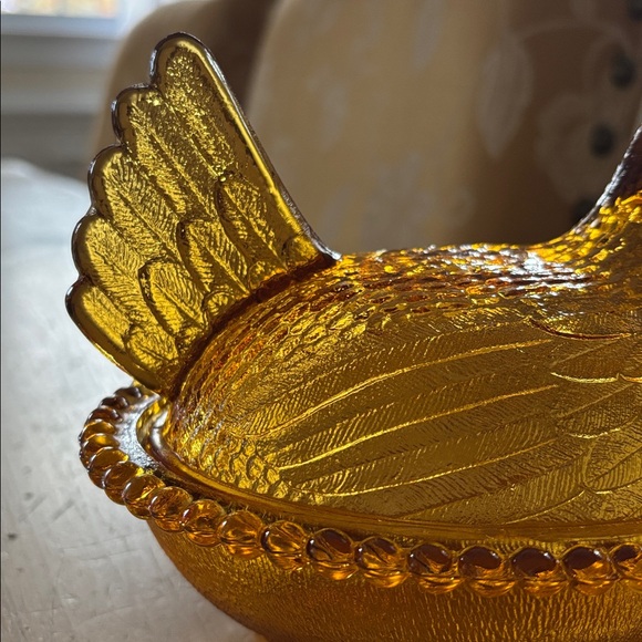 Vintage Indiana Glass Hen on a Nest - Picture 15 of 15
